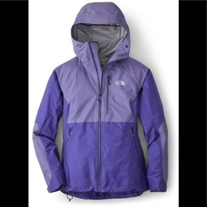 NORTH FACE WOMEN'S SUMMIT JACKET. Medium